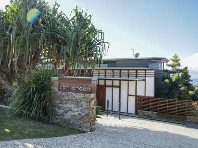 2/7 Pratt Court, Point Lookout 0
