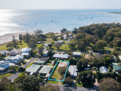 12 Petrie Street, Dunwich 0
