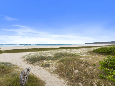 24 & 25/110-112 Dickson Way, Point Lookout 0