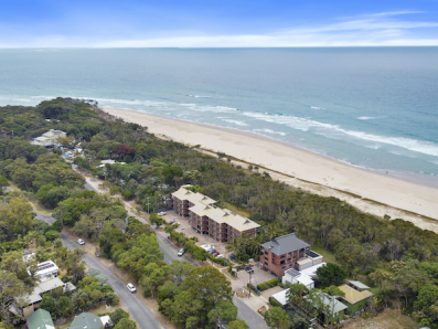 24 & 25/110-112 Dickson Way, Point Lookout 0