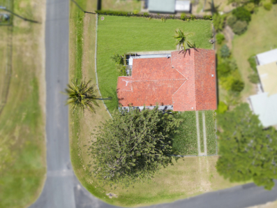 8 Stradbroke Place, Dunwich 0