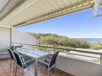 9/1 Samarinda Drive, Point Lookout 0