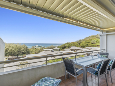 9/1 Samarinda Drive, Point Lookout 0
