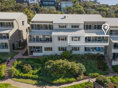 9/1 Samarinda Drive, Point Lookout 0