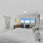 18/1 Samarinda Drive, Point Lookout 18/1 Samarinda Drive, Point Lookout