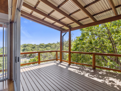3/35 George Nothling Drive, Point Lookout 0