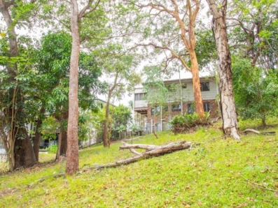42 Tramican Street, Point Lookout 0