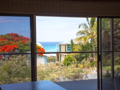 42 Tramican Street, Point Lookout 0