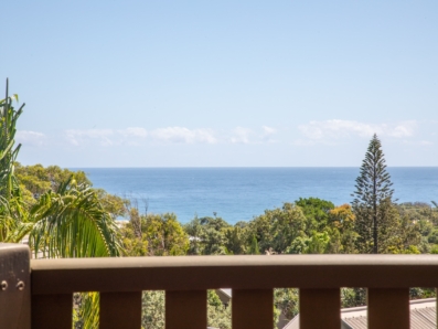 24 Cumming Parade, Point Lookout 0