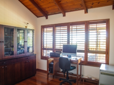 24 Cumming Parade, Point Lookout 0