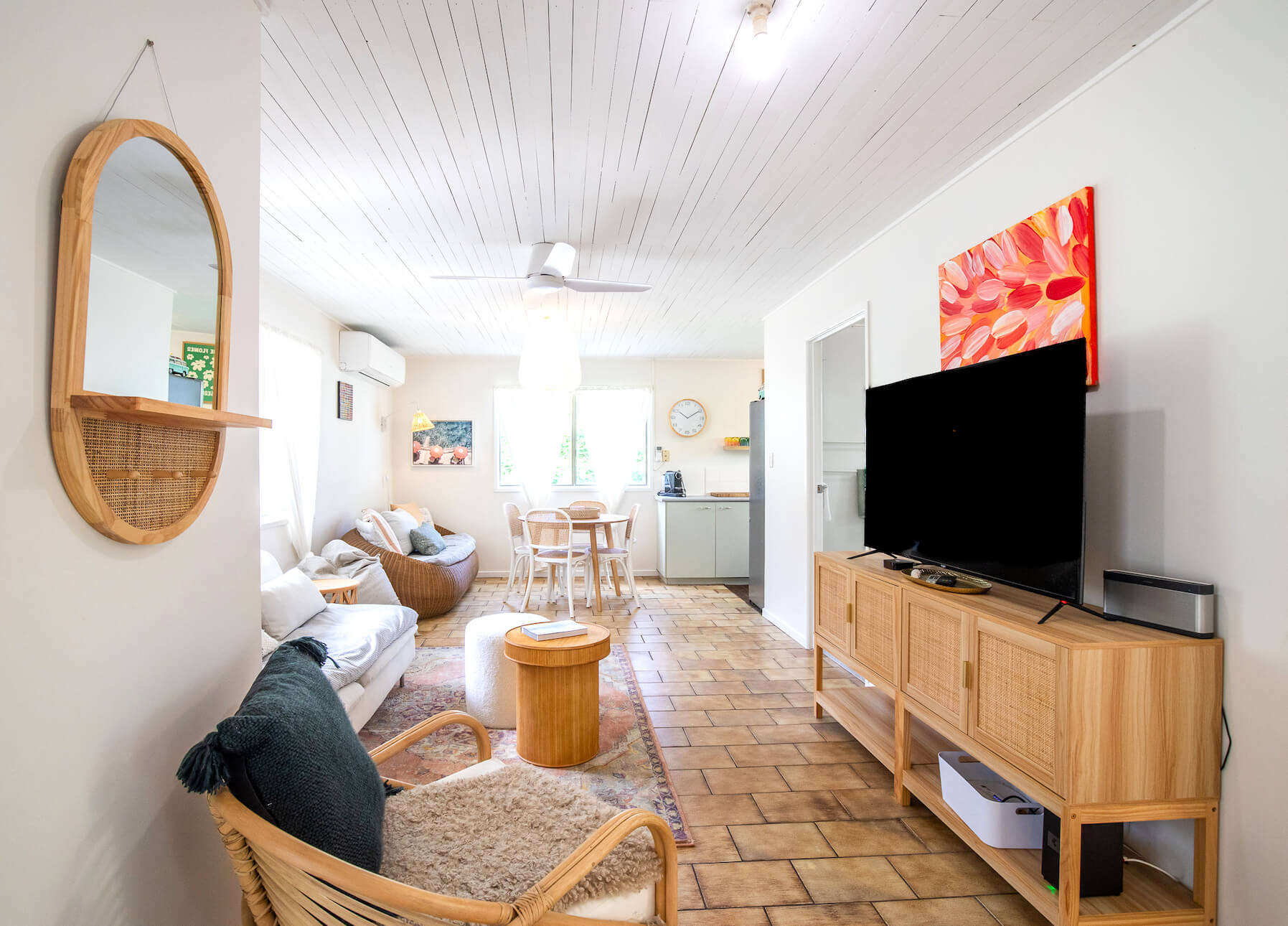Merinda Crescent Living Area