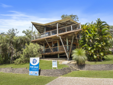 94 Tramican Street, Point Lookout 0