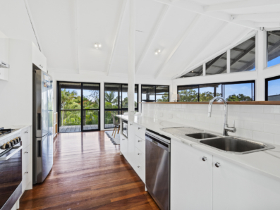 94 Tramican Street, Point Lookout 0