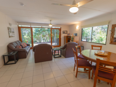 7 Tramican Street, Point Lookout 0