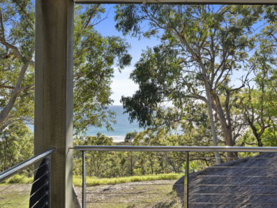 105 Tramican Street, Point Lookout 0