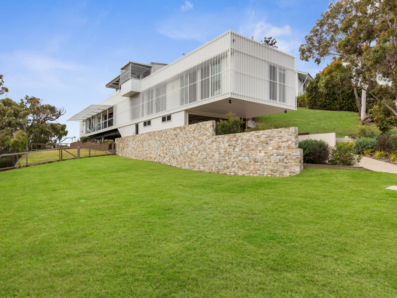 85 Tramican Street, Point Lookout 0