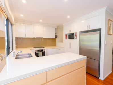 2/36 George Nothling Drive, Point Lookout 0