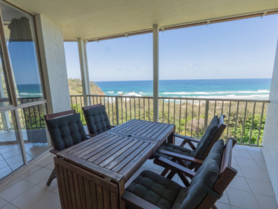 40/7a Samarinda Drive, Point Lookout 0