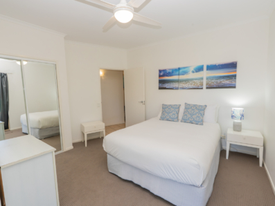 40/7a Samarinda Drive, Point Lookout 0