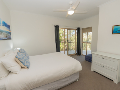 40/7a Samarinda Drive, Point Lookout 0