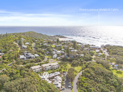13/4-10 Kennedy Drive, Point Lookout 0